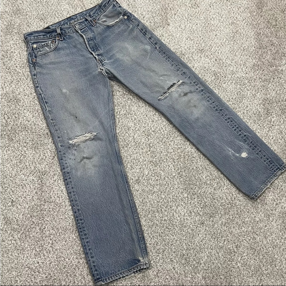 Vintage Levi’s 501 32x29 (16” waist) blue jeans